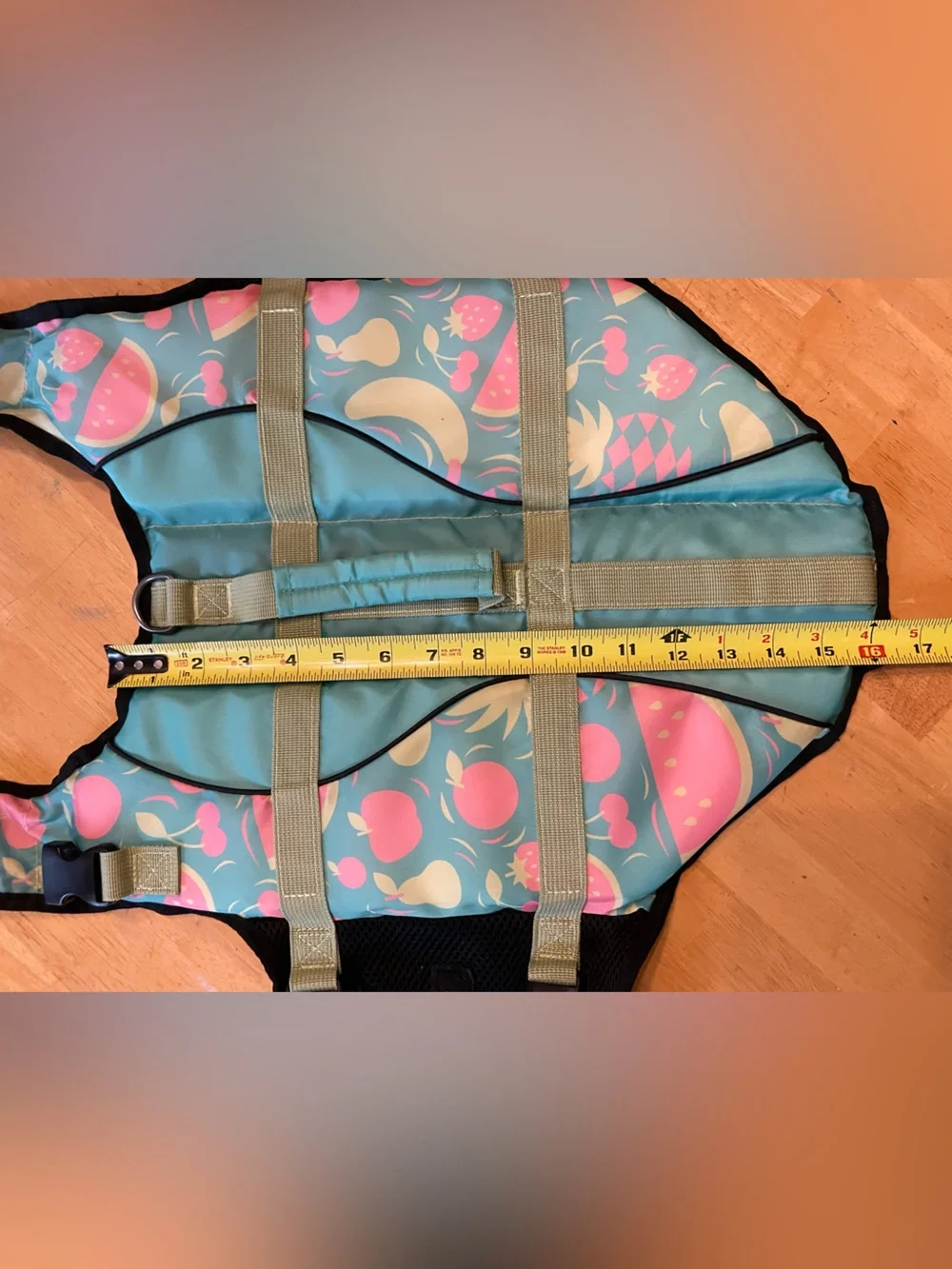 Heart to Tail Dog Life Vest Large Fruit print